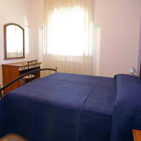 Studio In Montefiascone/latium 26486 Appartement